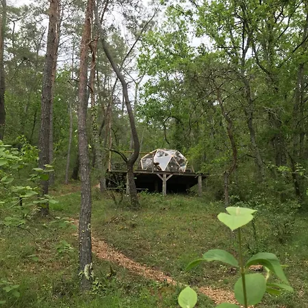 Luxusní stan Arborea, Nuits Insolites Au Coeur De La Foret Montignac-Lascaux