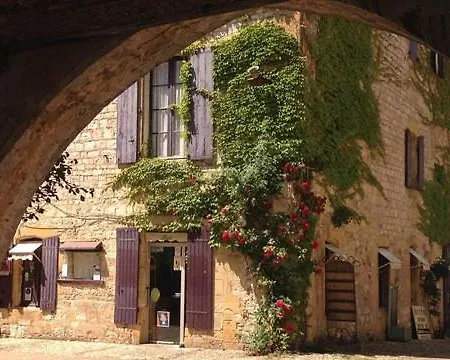 Arborea, Nuits Insolites Au Coeur De La Foret * Montignac-Lascaux